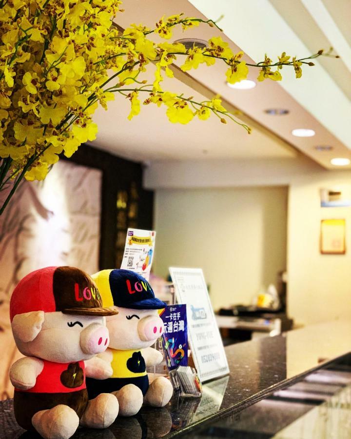 Ever Delightful Business Hotel Chiayi Eksteriør billede
