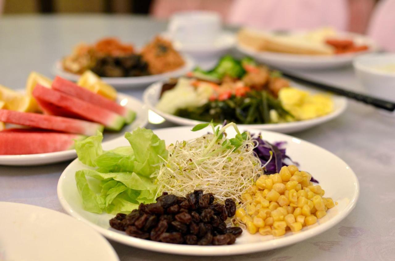 Ever Delightful Business Hotel Chiayi Eksteriør billede