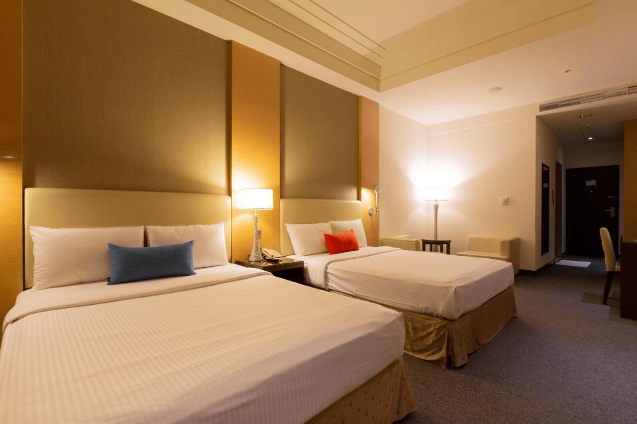 Ever Delightful Business Hotel Chiayi Eksteriør billede