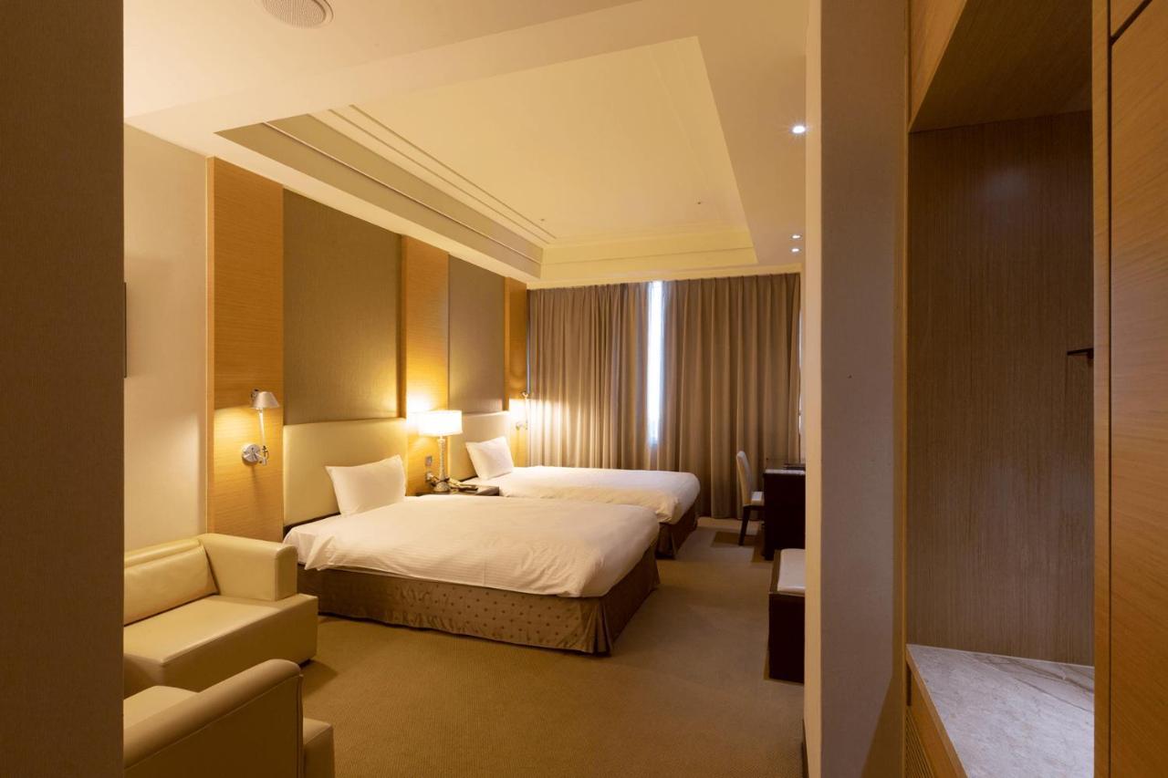 Ever Delightful Business Hotel Chiayi Eksteriør billede